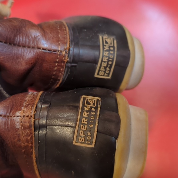 Sperry boots - Picture 3 of 10